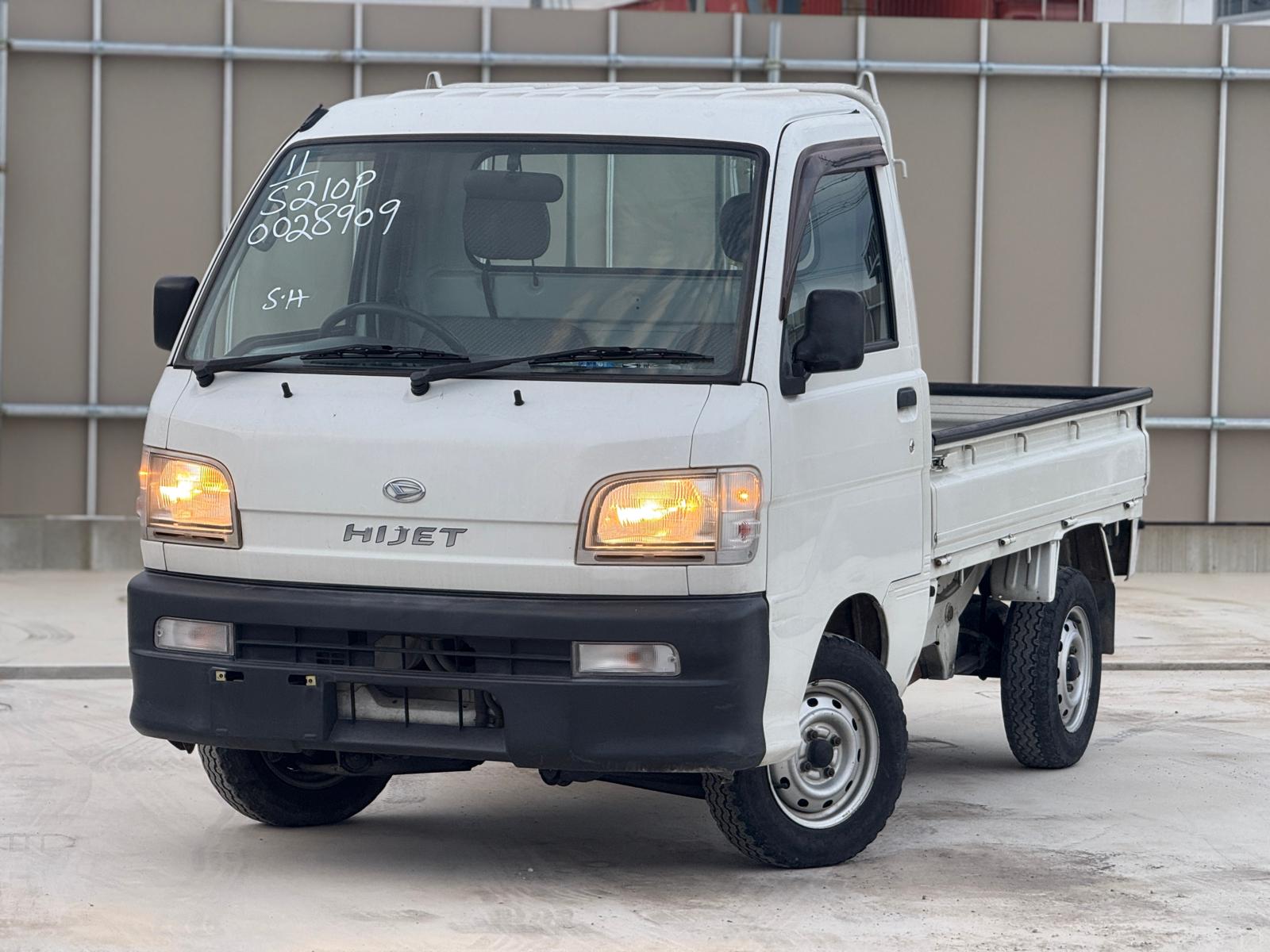 D884D90D-8FC7-4E97-ACE6-521270D1CEDB